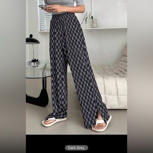 2 Pack Dark Gray & Black and Pink & Cream Checkered Women's Pants XXL